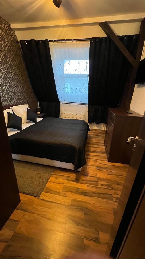 Pension Chevermeto Chemnitz Bagian luar foto