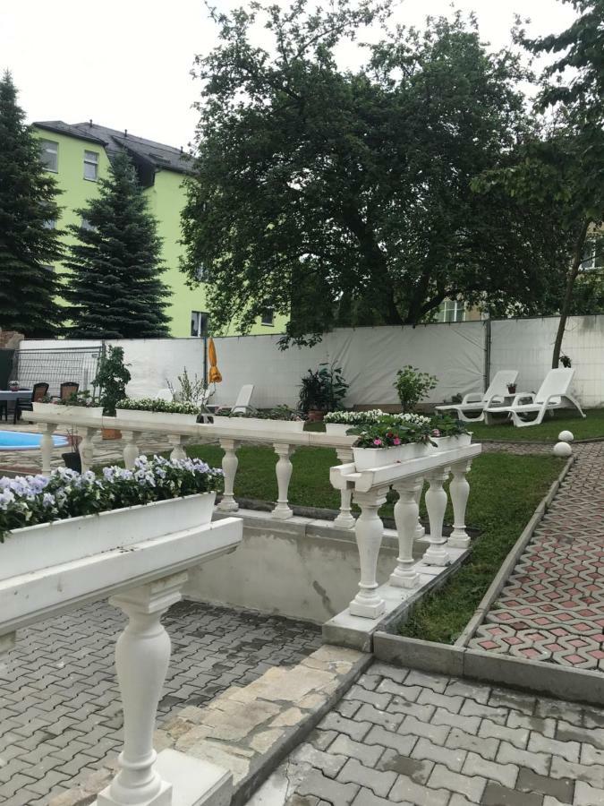 Pension Chevermeto Chemnitz Bagian luar foto