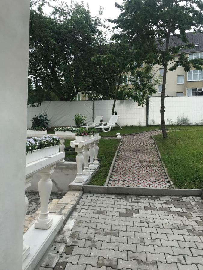 Pension Chevermeto Chemnitz Bagian luar foto